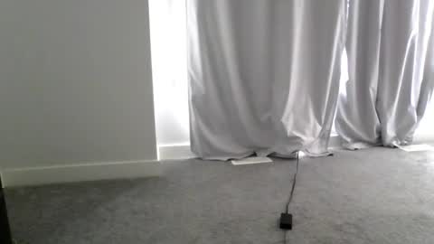 lets_play143 online show from August 5, 2026, 9:28 pm