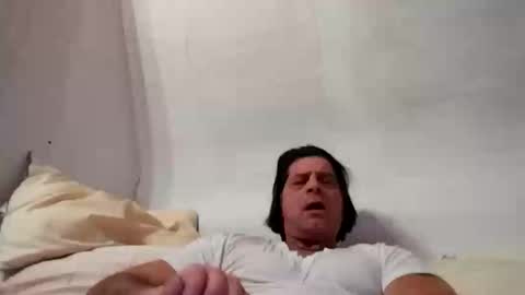 letsrock3898 online show from December 16, 2025, 5:01 am