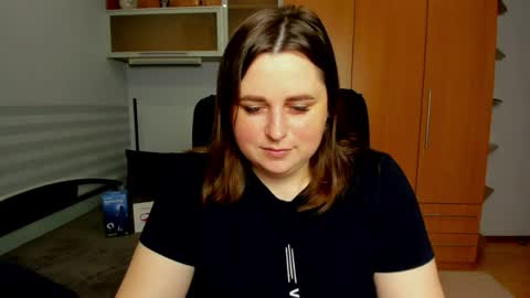 Naomi online show from May 20, 2026, 6:08 am