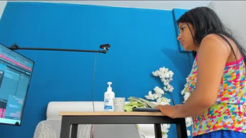 Maria Jose online show from June 7, 2026, 11:03 am