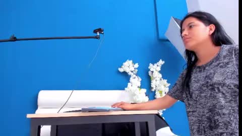 Maria Jose online show from June 25, 2026, 11:04 am