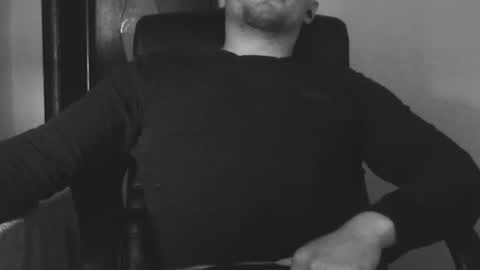 Snapshot of lev1ngston chatting on September 22, 2025, 11:23 am lev1ngston online show from September 22, 2025, 11:23 am