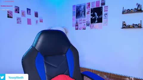 Snapshot of lev_akira chatting on September 17, 2025, 6:20 pm Akira online show from September 17, 2025, 6:20 pm