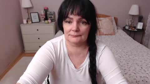 Mary online show from December 4, 2024, 4:49 pm