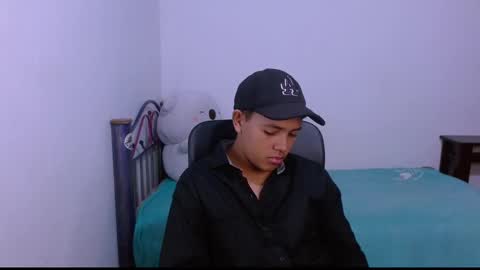      0600AM-1200PM - online show from October 30, 2025, 1:18 am