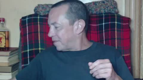 Snapshot of levon48 chatting on July 9, 2026, 12:15 am levon48 online show from July 9, 2026, 12:15 am