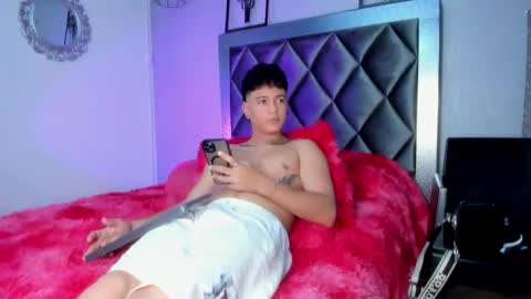 Snapshot of levy_steve chatting on January 29, 2025, 4:47 am LevySteven online show from January 29, 2025, 4:47 am