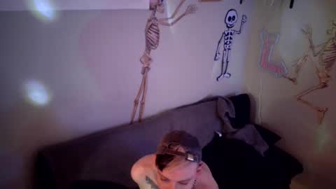 Snapshot of lewd_palindrome chatting on March 7, 2025, 3:19 am lewd palindrome online show from March 7, 2025, 3:19 am