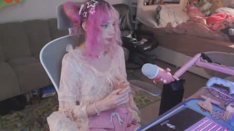 lewdy booty online show from October 20, 2025, 2:12 am