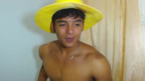 Snapshot of lewis_ly chatting on April 8, 2026, 3:45 pm i am lewis ly EDUARDO MEMDOZA15 online show from April 8, 2026, 3:45 pm