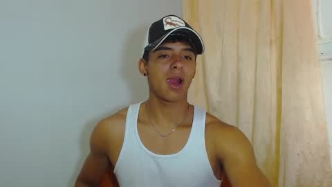 Snapshot of lewis_ly chatting on April 10, 2026, 2:00 pm i am lewis ly EDUARDO MEMDOZA15 online show from April 10, 2026, 2:00 pm