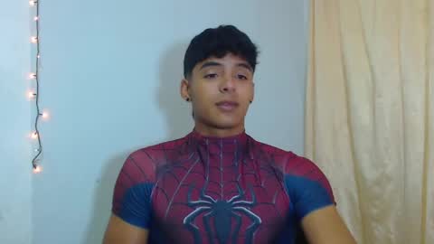 Snapshot of lewis_ly chatting on April 21, 2026, 2:01 pm i am lewis ly EDUARDO MEMDOZA15 online show from April 21, 2026, 2:01 pm