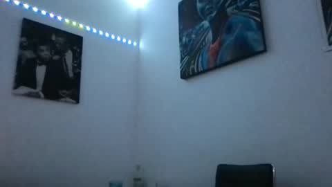 Snapshot of lexdalong chatting on October 24, 2025, 3:25 am lexdalong online show from October 24, 2025, 3:25 am
