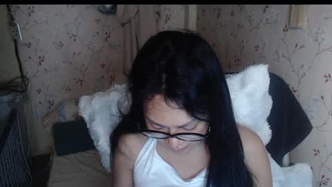 Hev Lexi online show from May 2, 2026, 8:52 am