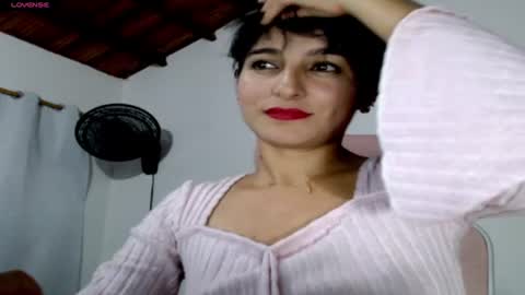 lexi19_ online show from August 5, 2026, 2:14 am