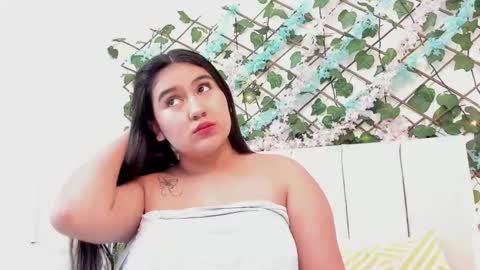 Snapshot of lexi_bloom chatting on September 19, 2025, 10:38 am Gabrielle online show from September 19, 2025, 10:38 am