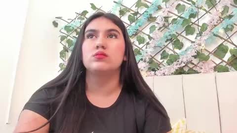 Snapshot of lexi_bloom chatting on October 4, 2025, 3:04 am Gabrielle online show from October 4, 2025, 3:04 am