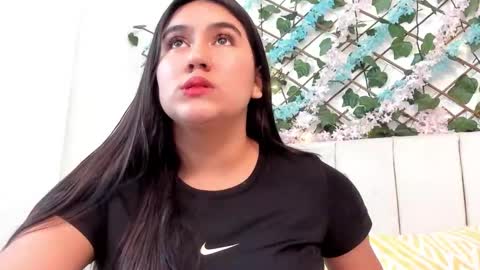 Snapshot of lexi_bloom chatting on October 8, 2025, 11:19 am Gabrielle online show from October 8, 2025, 11:19 am