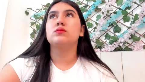 Snapshot of lexi_bloom chatting on October 10, 2025, 10:36 am Gabrielle online show from October 10, 2025, 10:36 am