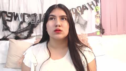 Snapshot of lexi_bloom chatting on October 25, 2025, 10:34 am Gabrielle online show from October 25, 2025, 10:34 am