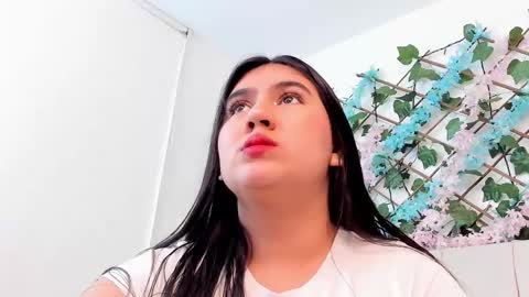 Snapshot of lexi_bloom chatting on October 26, 2025, 10:32 am Gabrielle online show from October 26, 2025, 10:32 am