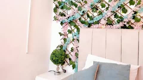 Snapshot of lexi_bloom chatting on October 29, 2025, 10:28 am Gabrielle online show from October 29, 2025, 10:28 am