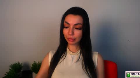 Alexia online show from May 10, 2026, 1:05 pm