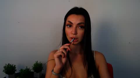 Alexia online show from June 20, 2026, 1:25 pm