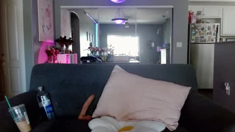 Lexi online show from August 1, 2026, 7:46 pm