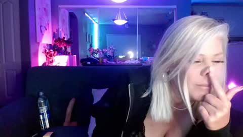 Lexi online show from August 7, 2026, 5:09 am