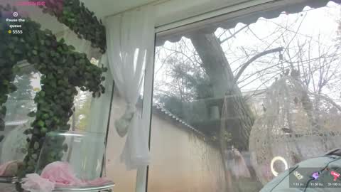 lexi_storm online show from November 27, 2025, 7:54 am