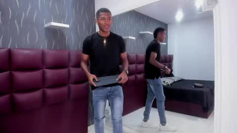 Snapshot of lexianddeker chatting on October 13, 2025, 7:03 pm Lexi Derek online show from October 13, 2025, 7:03 pm