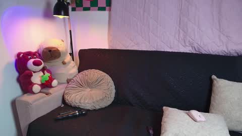 Lixie And Nte online show from November 28, 2025, 2:25 am