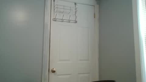 Snapshot of lexiebanks1111 chatting on November 19, 2025, 4:29 pm Cassy online show from November 19, 2025, 4:29 pm