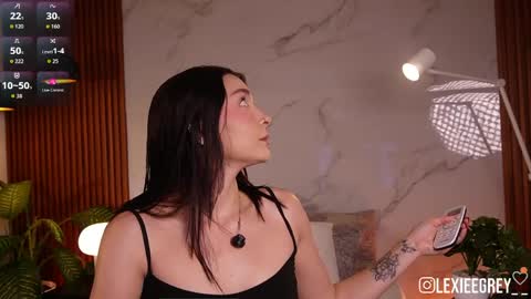 Snapshot of lexiee_grey_ chatting on June 4, 2026, 11:38 am Lexie online show from June 4, 2026, 11:38 am