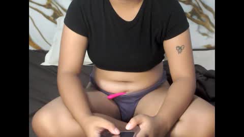 LEXIE online show from May 10, 2026, 2:00 pm