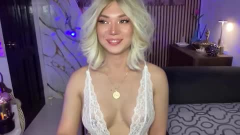 Snapshot of lexiesmith_ chatting on December 5, 2025, 1:14 am lexiesmith_ online show from December 5, 2025, 1:14 am