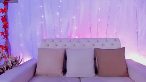 Snapshot of lexiethompson_ chatting on October 24, 2025, 12:12 pm Lexie Thompson  online show from October 24, 2025, 12:12 pm