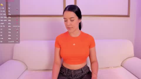 Lexie Thompson  online show from February 13, 2026, 12:12 pm