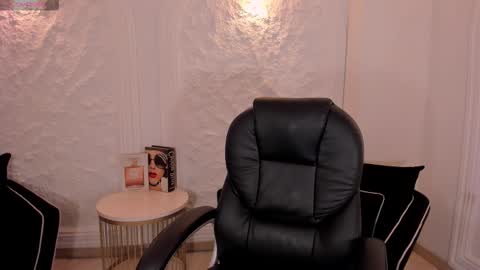 Snapshot of lexiewayne chatting on March 21, 2026, 11:48 am Lexie online show from March 21, 2026, 11:48 am