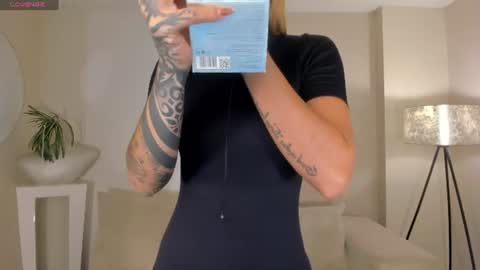 Lexie  online show from June 13, 2026, 12:03 pm