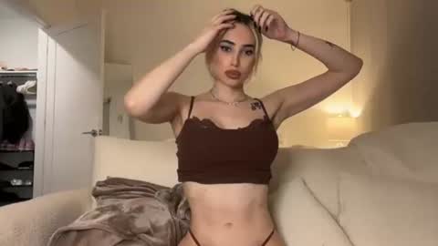 Snapshot of lexii_23 chatting on October 23, 2025, 6:13 am Sexy Lexi online show from October 23, 2025, 6:13 am