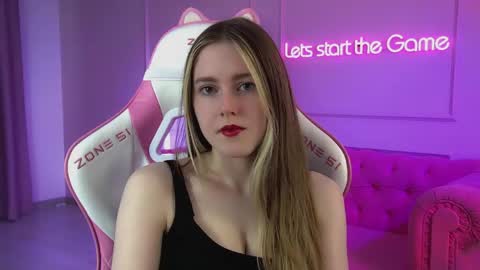 Lexi online show from May 7, 2026, 6:30 am