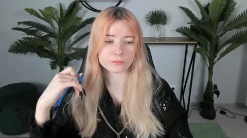 Lexi Wenford NO NUDE GODDESS online show from December 24, 2024, 6:00 am