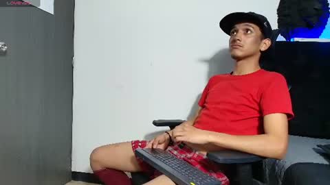 Lexter Blue online show from June 25, 2026, 12:54 am