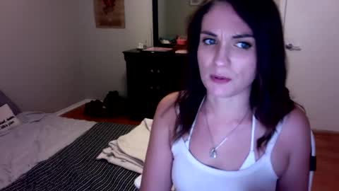 Snapshot of lexwyoex chatting on September 24, 2025, 12:47 am lexwyoex online show from September 24, 2025, 12:47 am