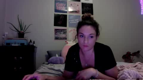 Snapshot of lexwyoex chatting on October 3, 2025, 3:47 am lexwyoex online show from October 3, 2025, 3:47 am