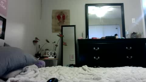 Snapshot of lexwyoex chatting on October 24, 2025, 12:45 pm lexwyoex online show from October 24, 2025, 12:45 pm