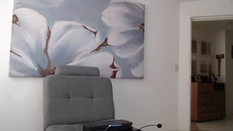 LEXX  BUSTER online show from January 7, 2025, 6:56 pm