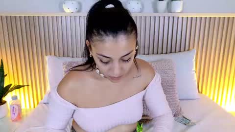 lexxi_gb online show from June 18, 2026, 9:41 pm